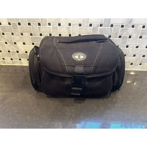 Targus Other - TARGUS VIDEO RECORDER/CAMERA BAG/CASE ~‎ 4 POCKETS ~ BLACK